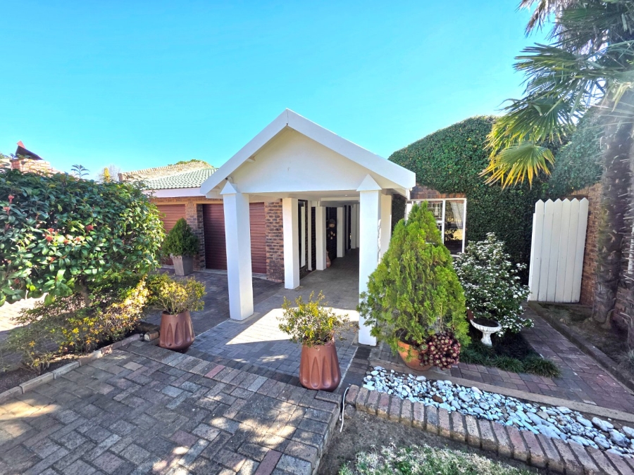 2 Bedroom Property for Sale in La Provance Free State